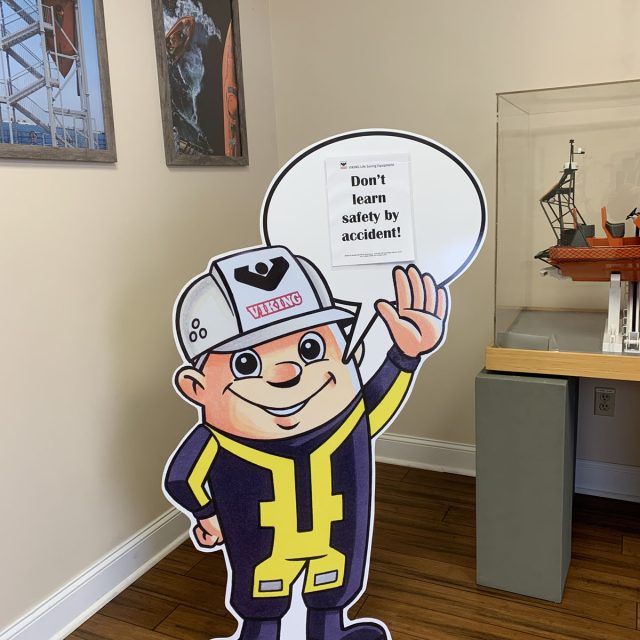 Viking Safety Bob Standup Sign